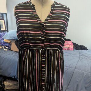 Torrid Sleeveless Button up High Low hem top